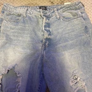 Size 13 in juniors light washed jeans High waisted
